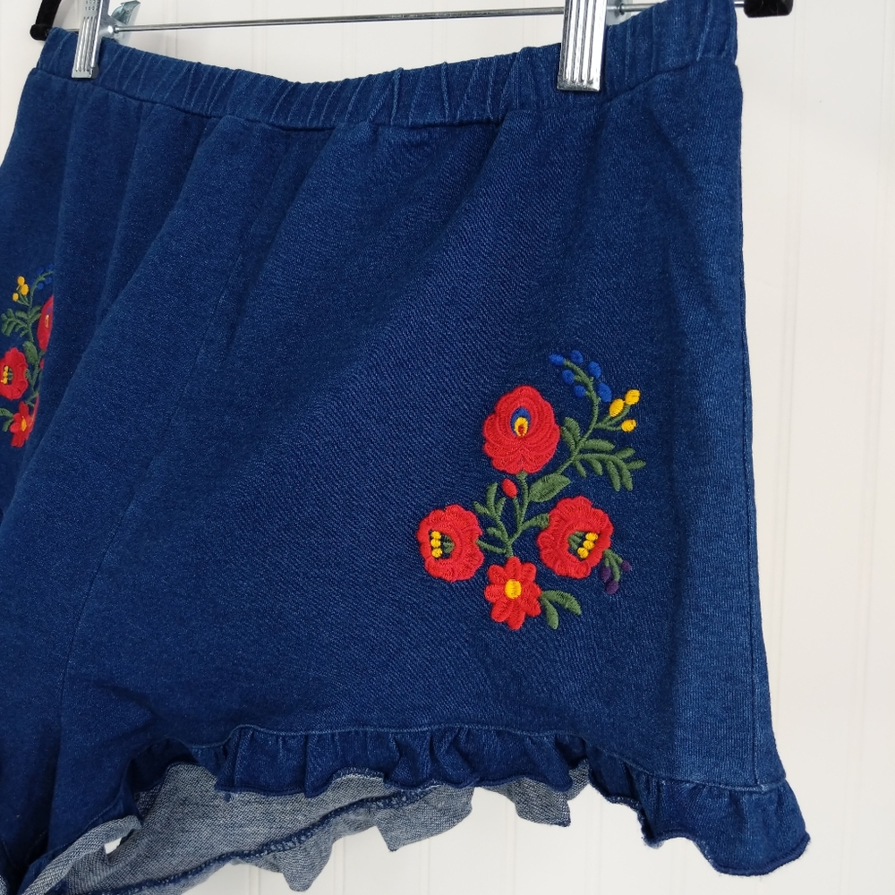 F21 Embroidered Ruffled Soft High Waist Shorts NWT Sz L - Picture 6 of 11